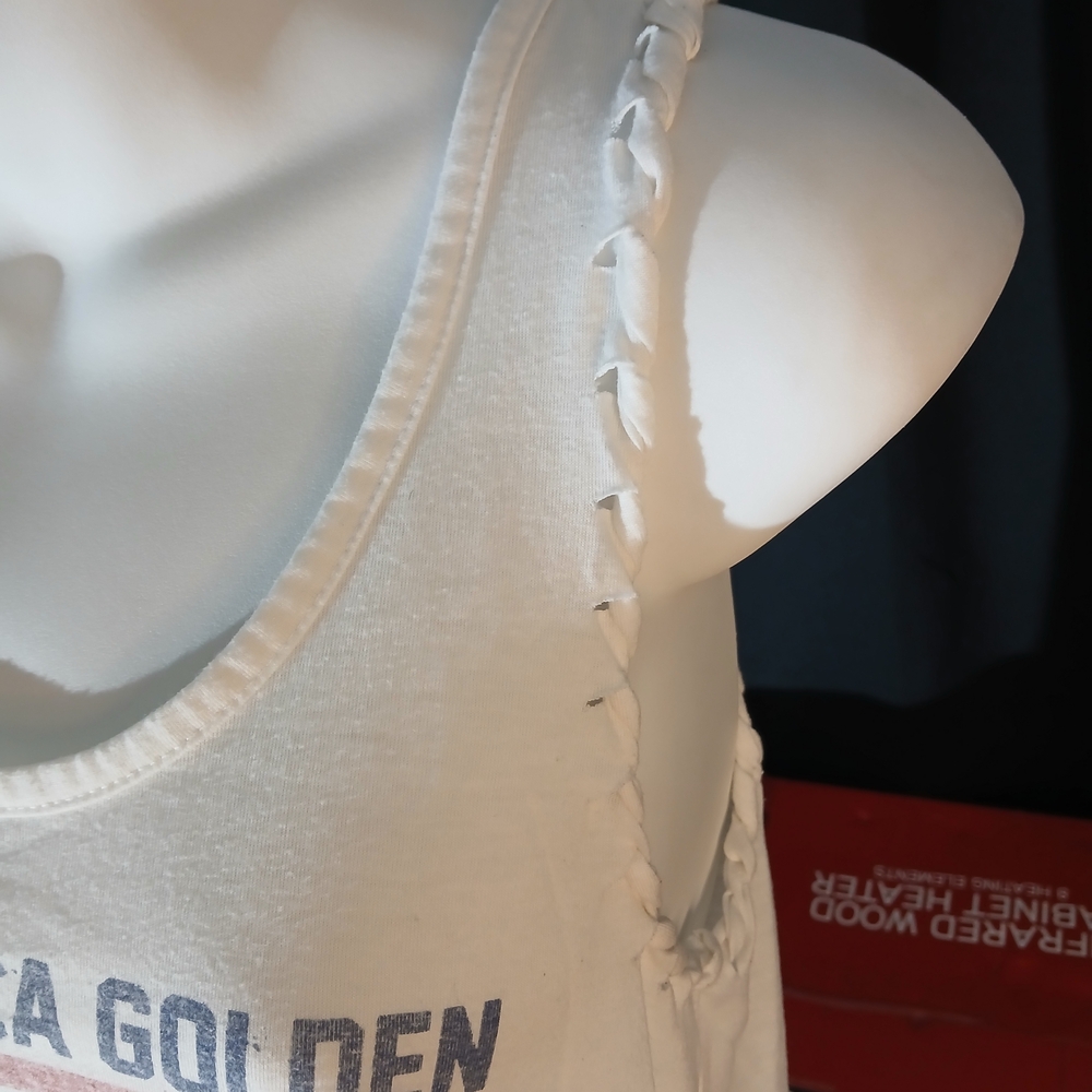The Golden Girls 'Keep America Golden' Tank Top - Picture 4 of 7
